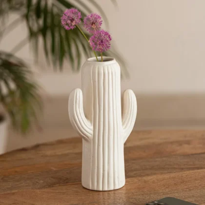 ceramic-cactus-vase-lifestyle-purple-flowers-wooden-table